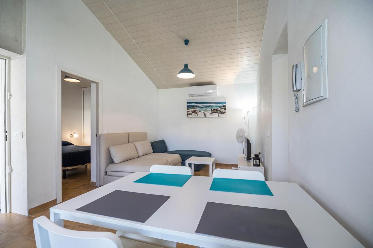 La Casita Azul - Mayores De 25 Chiclana de la Frontera Eksteriør billede